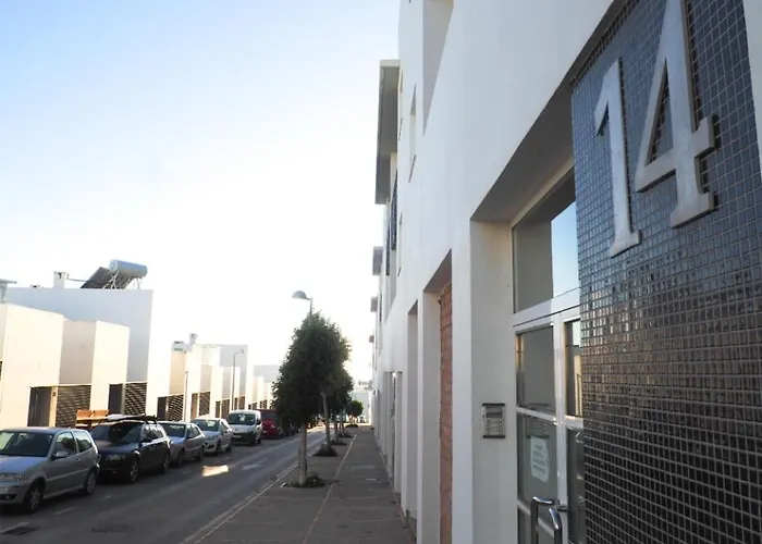 Conilplus Castilnovo * 科尼尔-德拉弗龙特拉